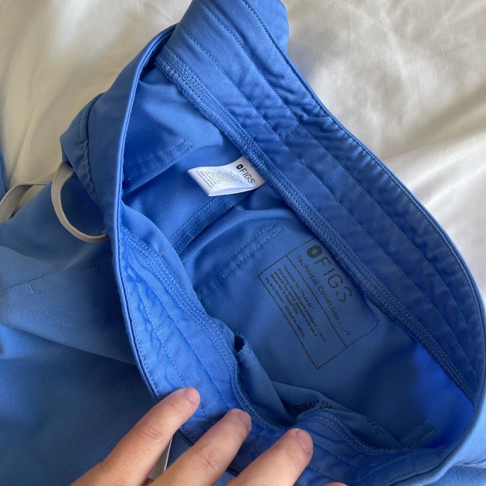CEIL BLUE LARGE PETITIE FIGS SCRUBS ZAMORA JOGGERS